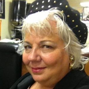 Meet your Posher, Denise